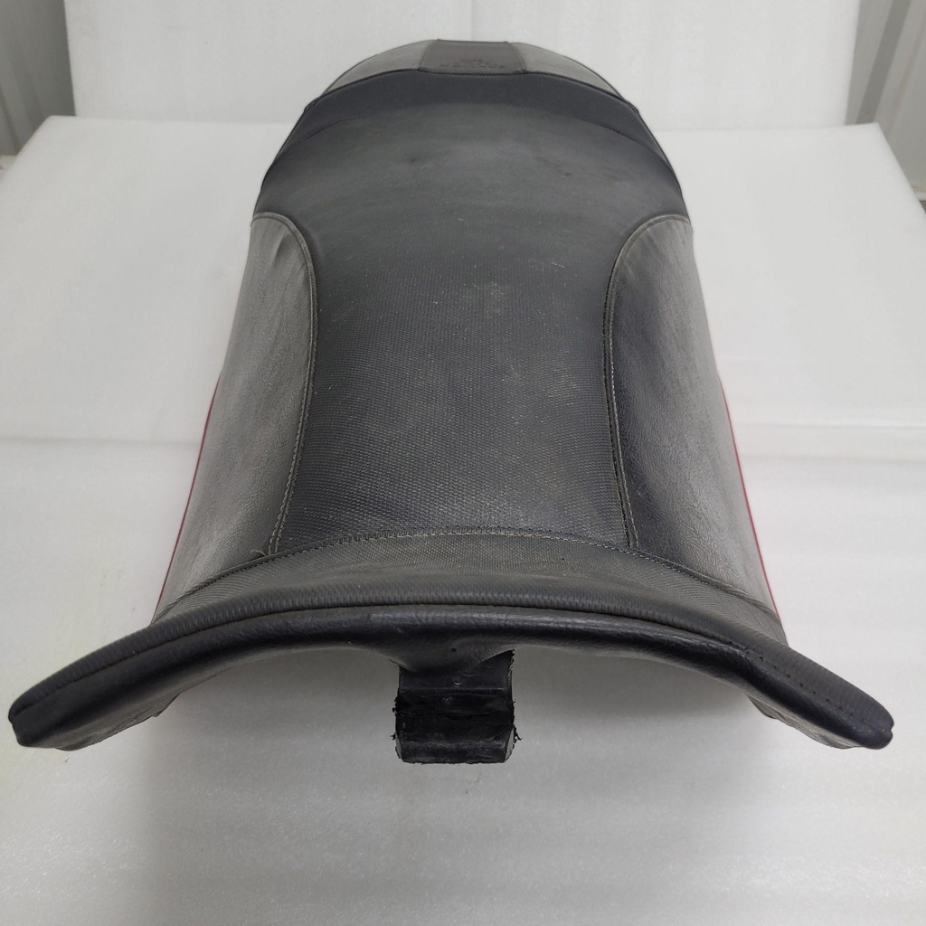 8JPF47100000-001