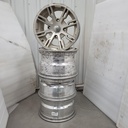 set 4x137/14-001