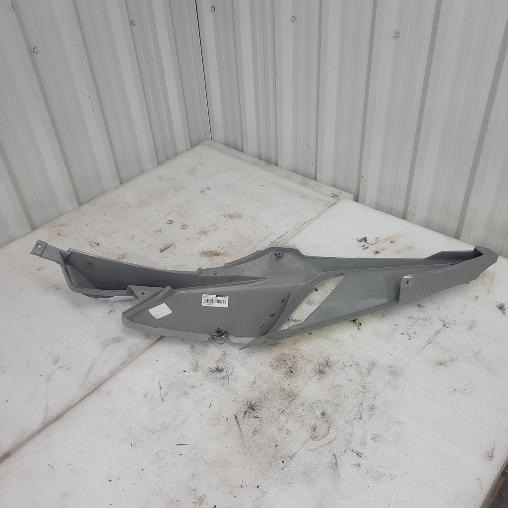 8LXF197A0000-001