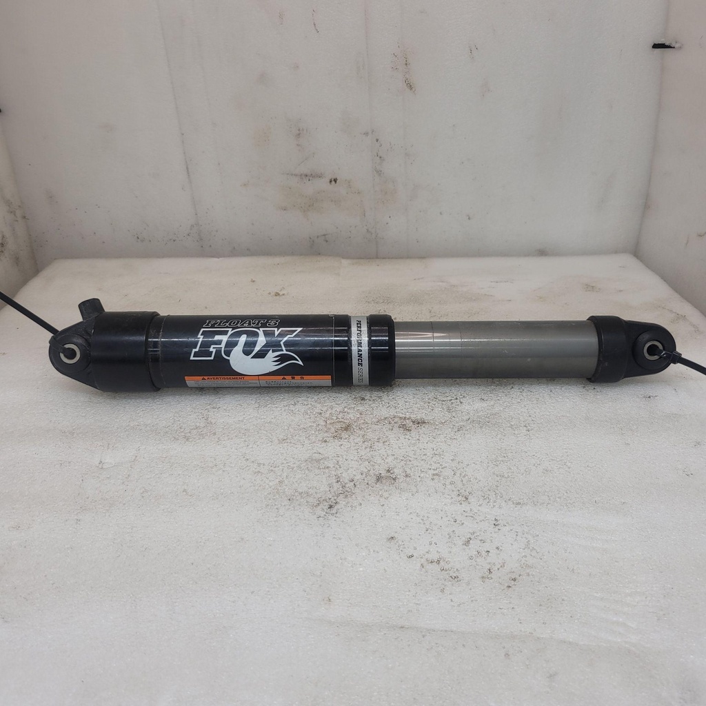 8KCF330E1000-001