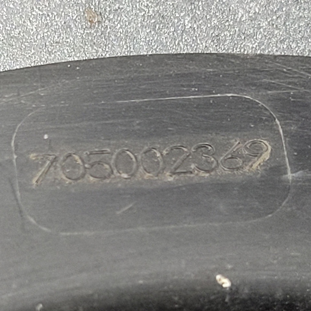 705004643-001