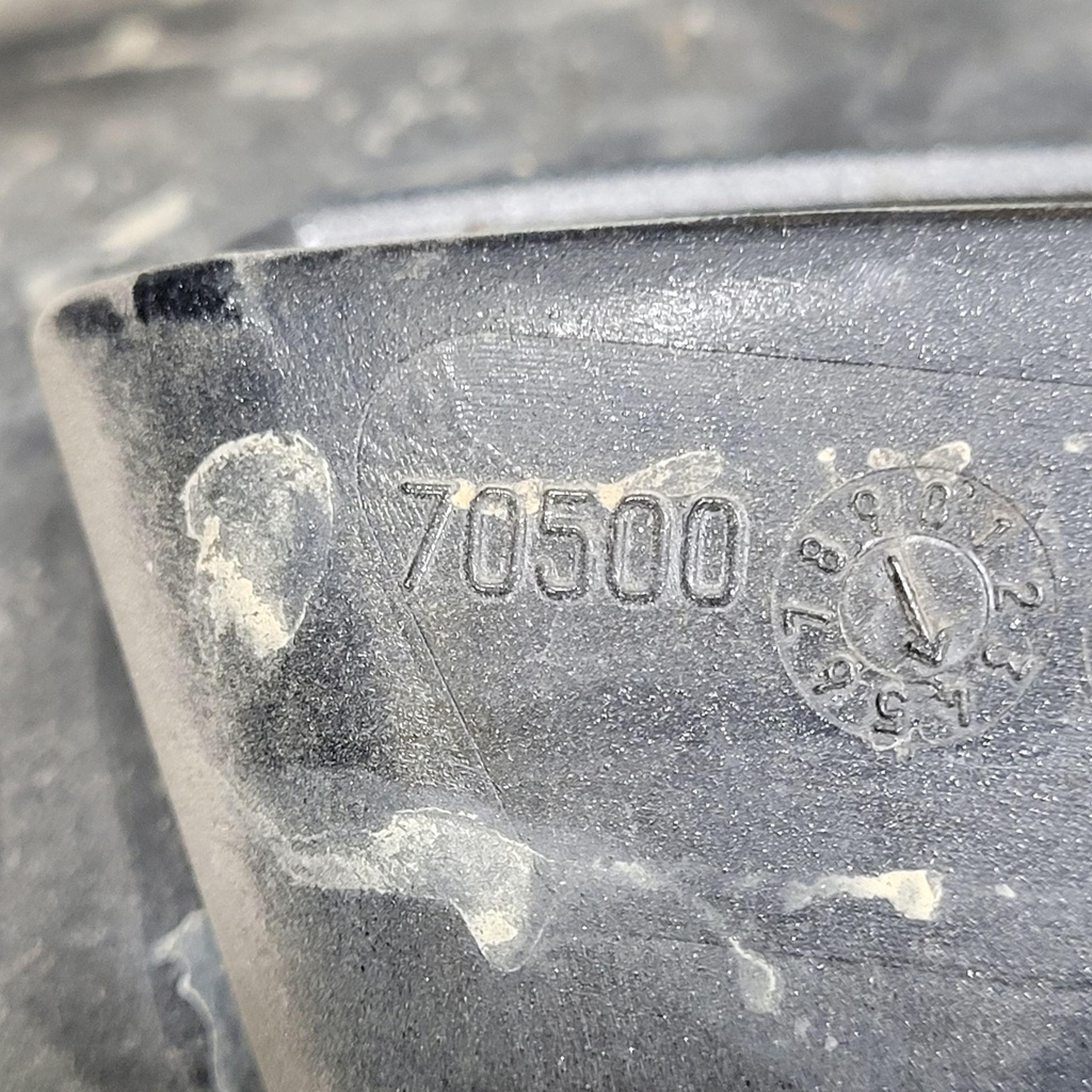 705004644-001