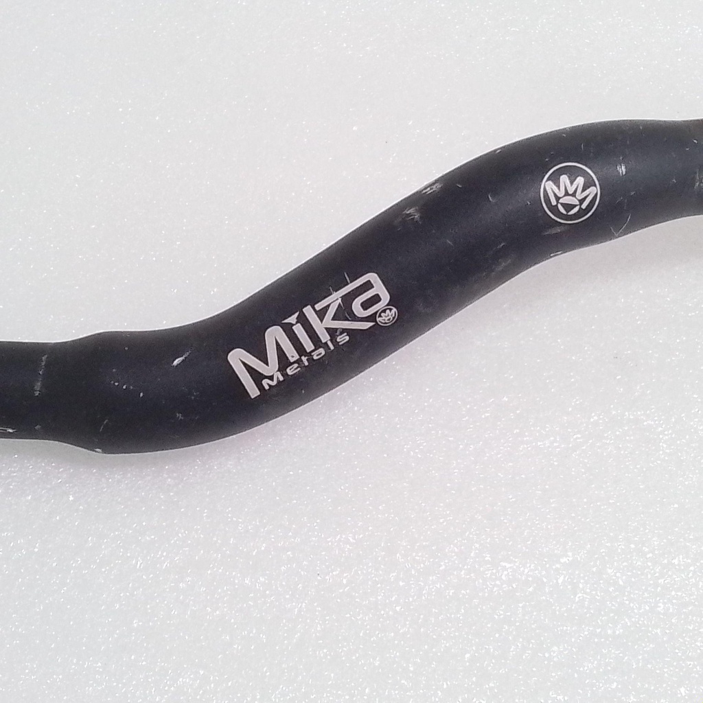 mika001-001