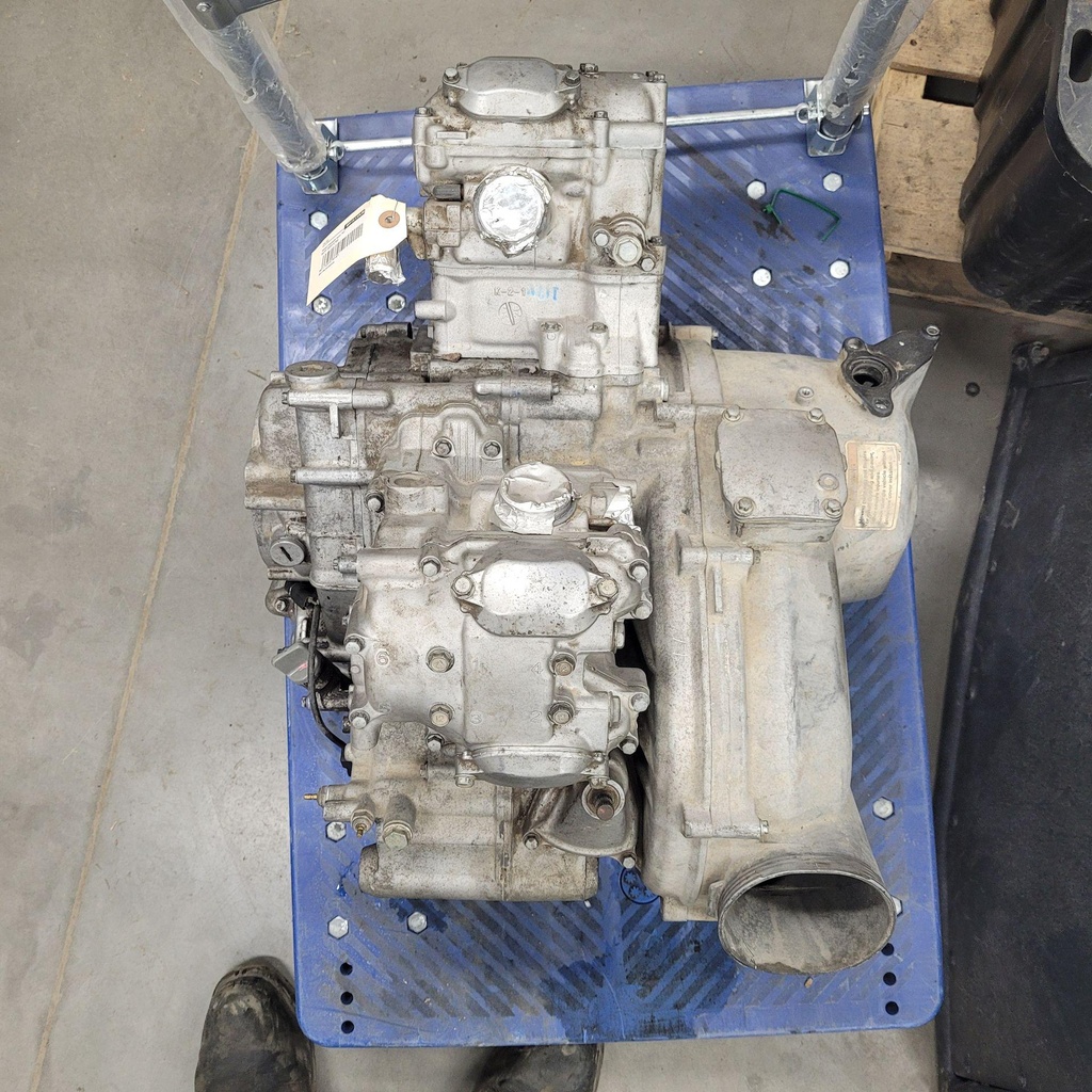MOT-TERYX750-001