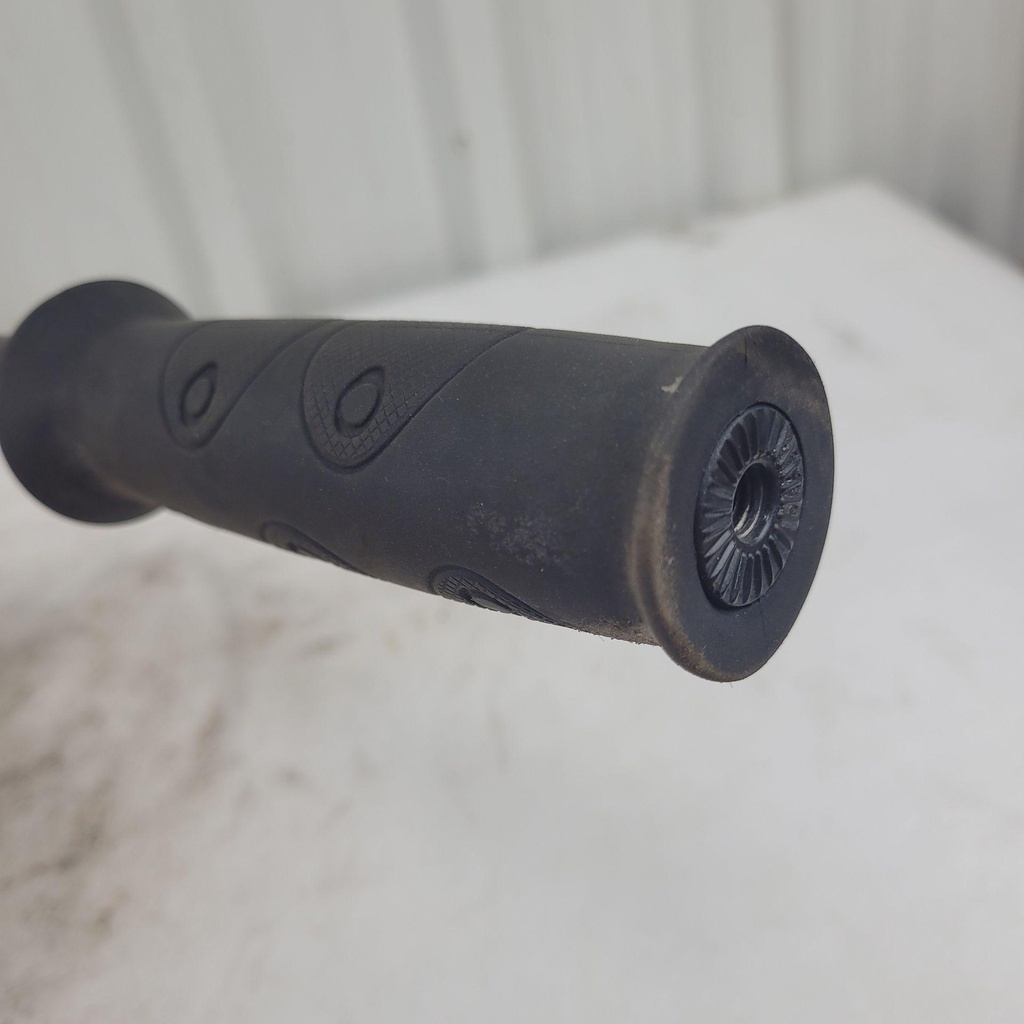 CF00841