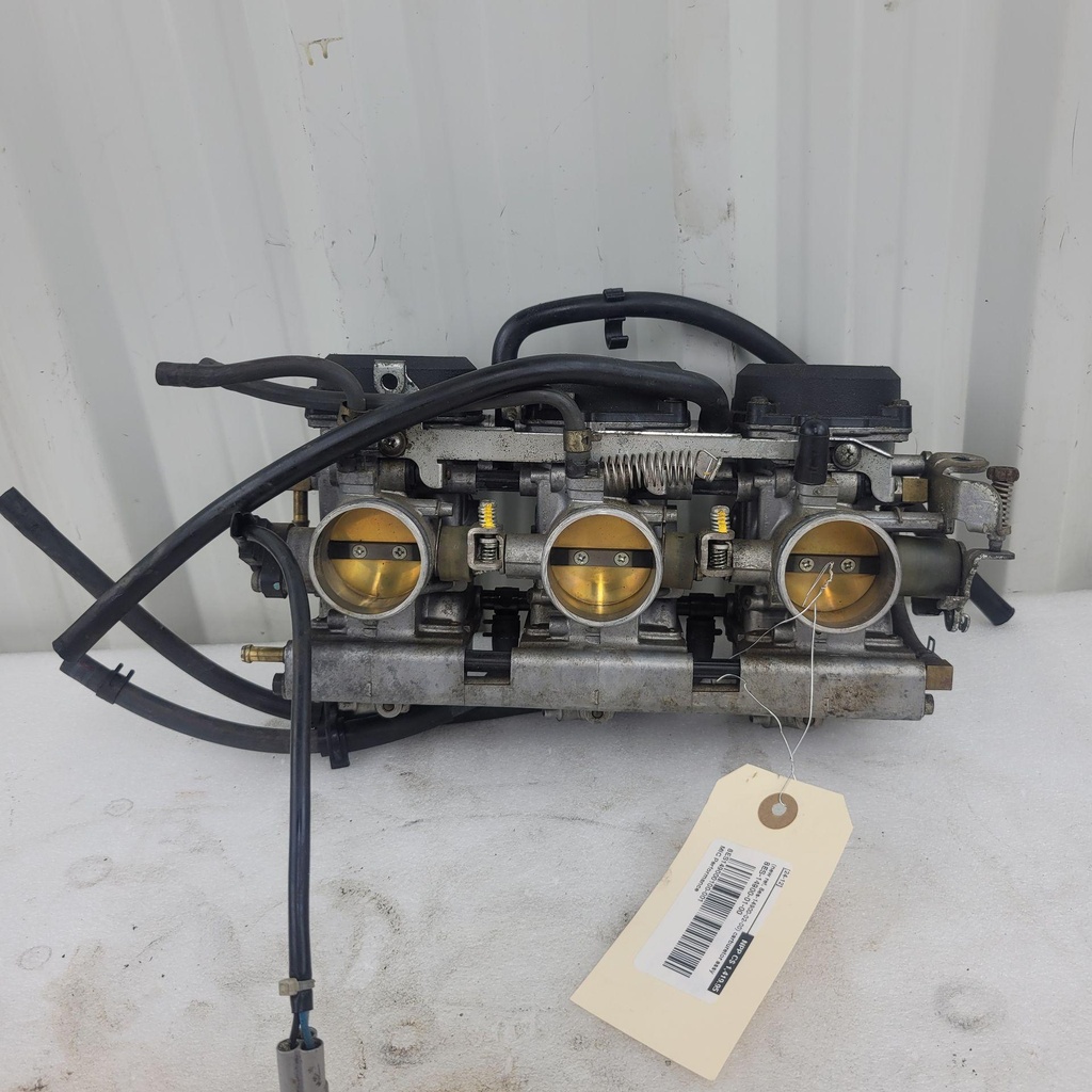 8ES149000100-001