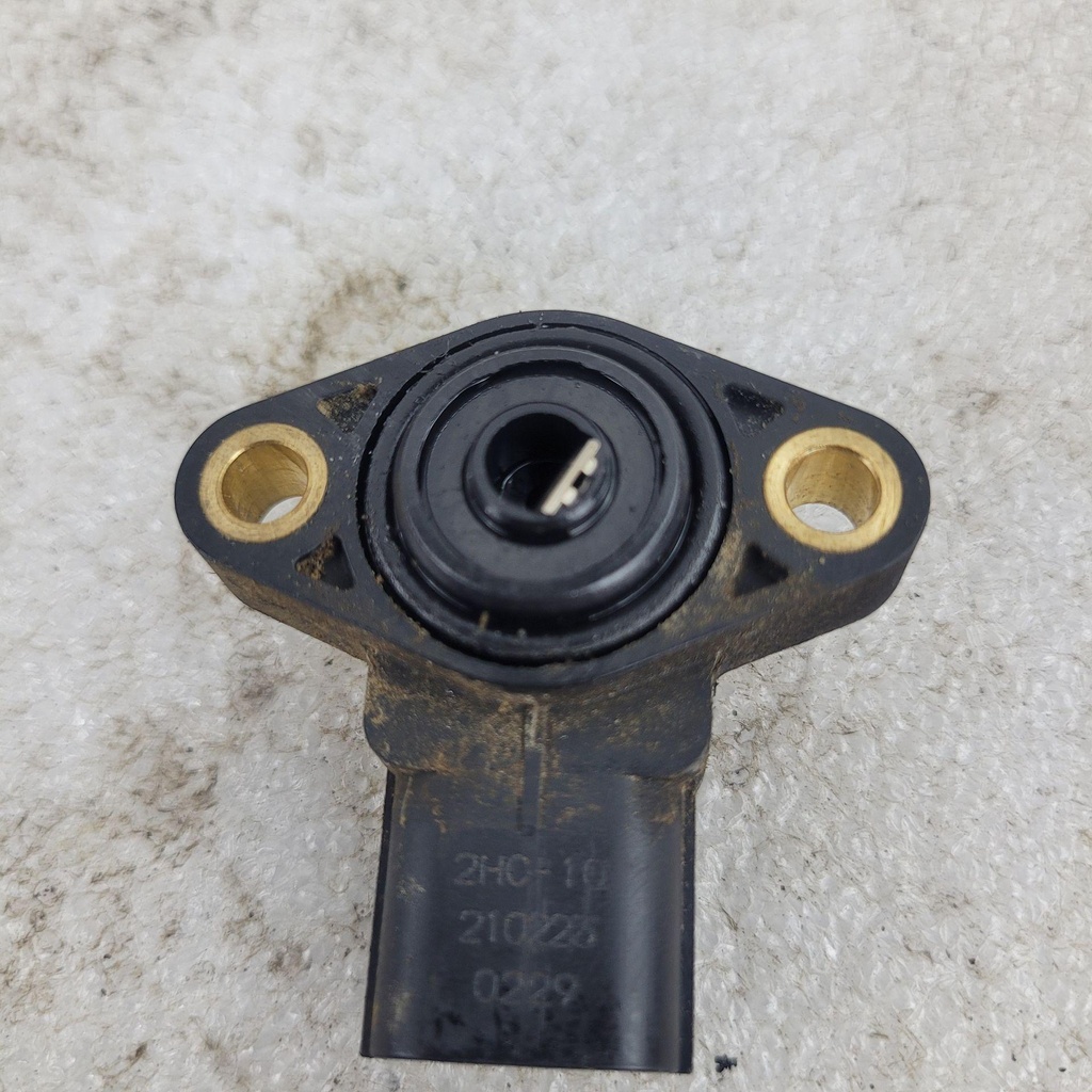 2HC858991000-001