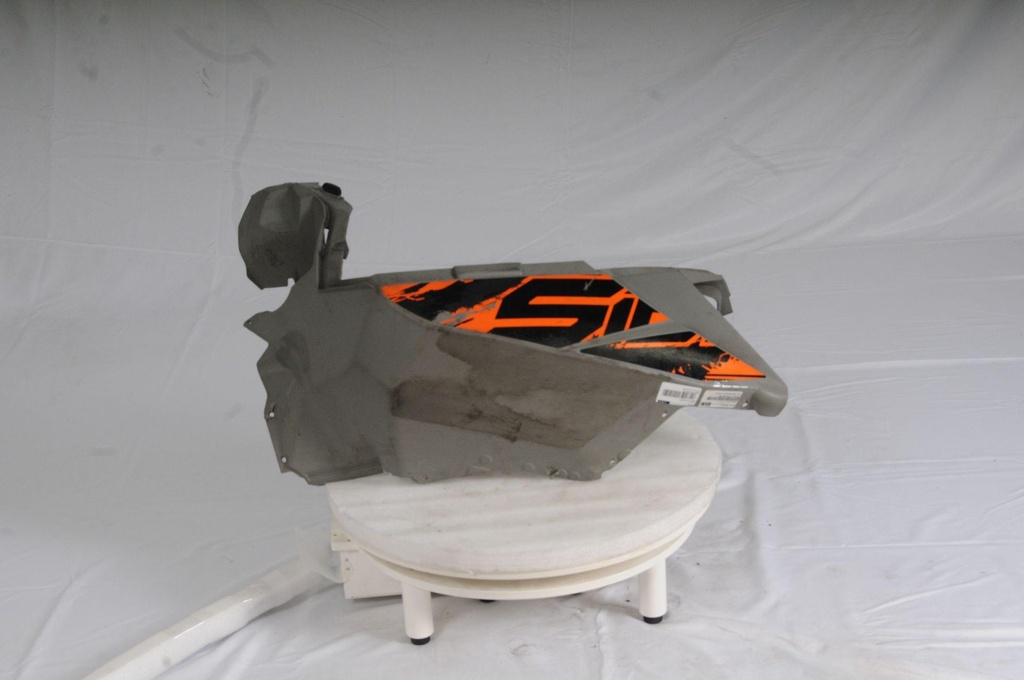 8MGF197H0000-001