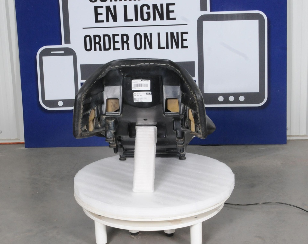 2684882-070-00103.jpg