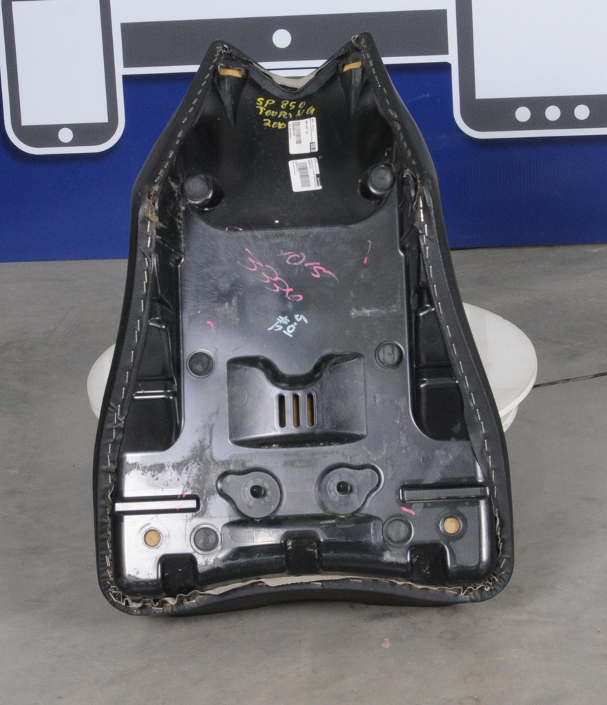 2684893-070-00105.jpg