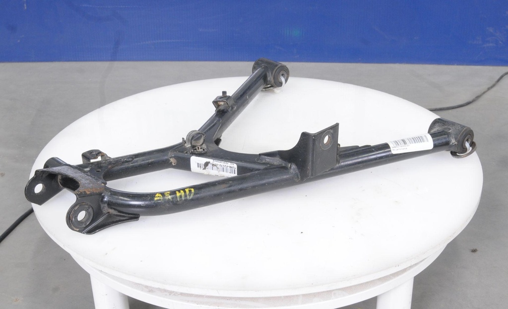 2MBF21720000-00101.jpg