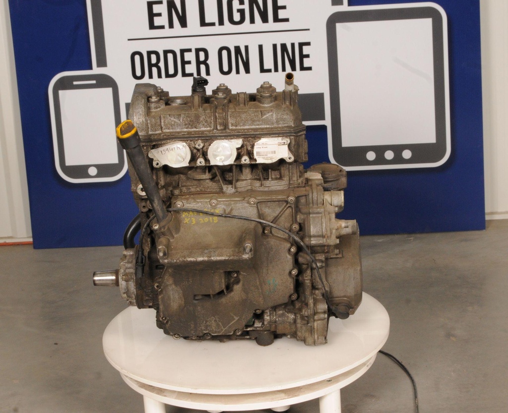 420090350-00102.jpg