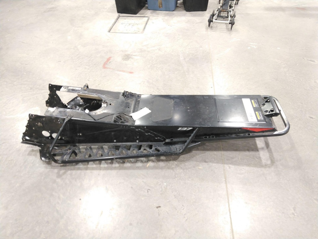 8JYF19500000-002