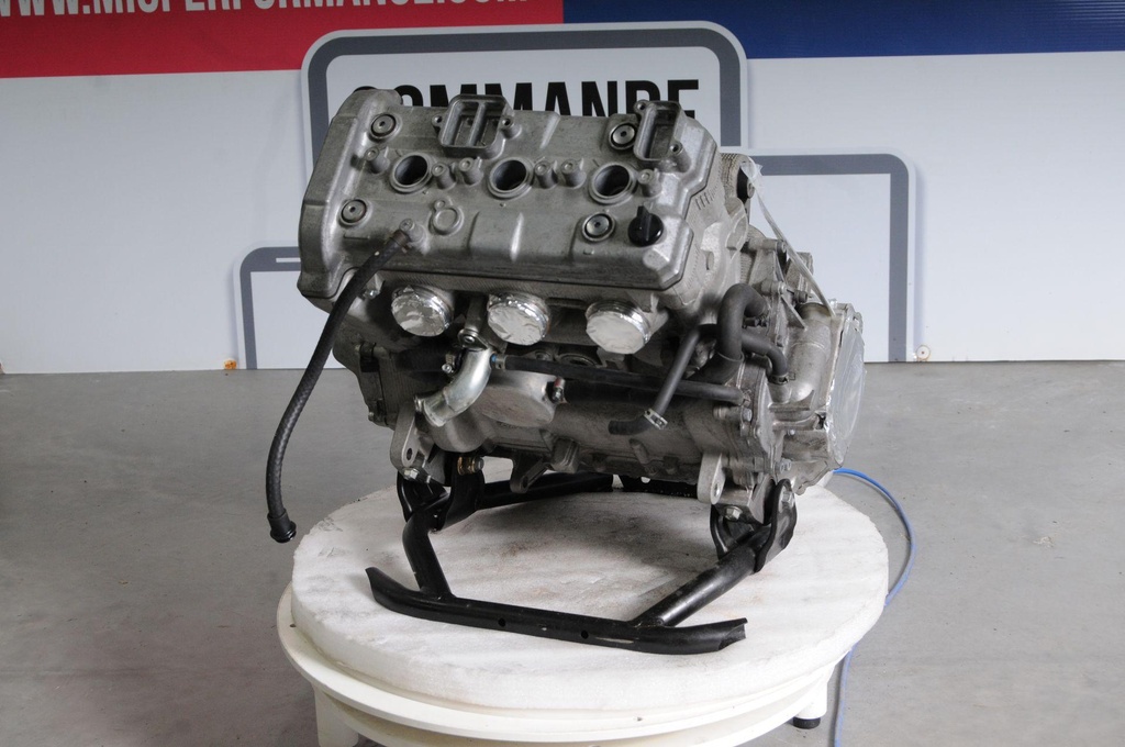 2HC114000000-001