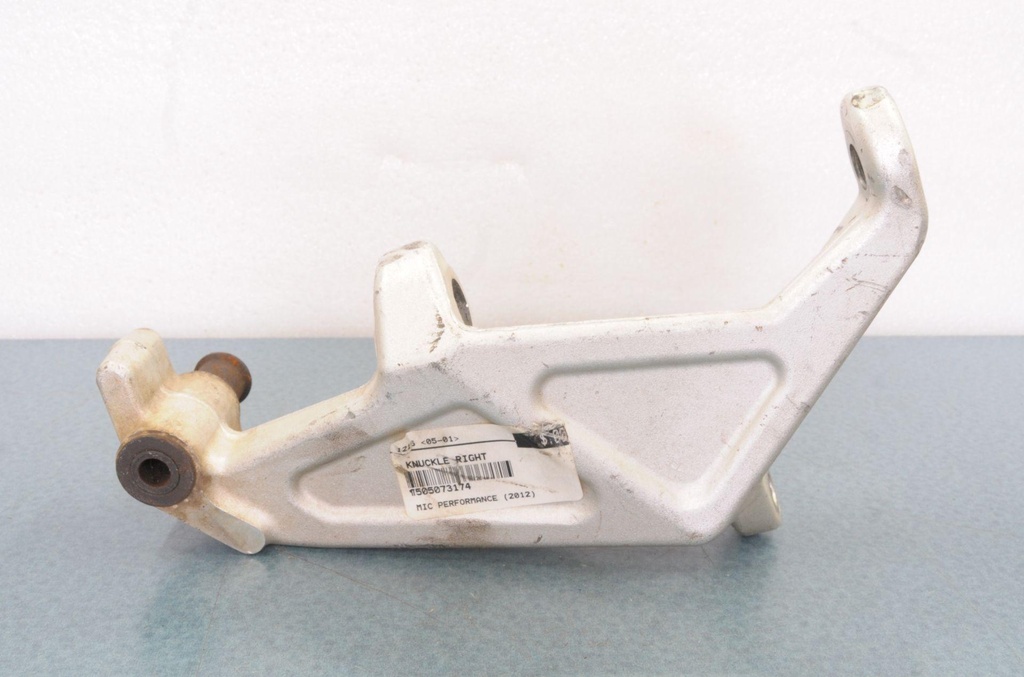 505073174-00101.jpg