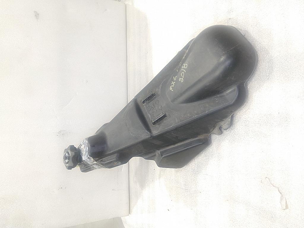 513033843-001