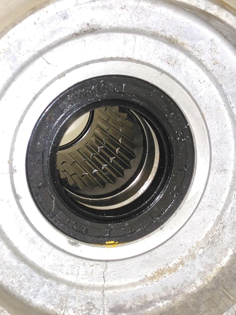 703501033-001