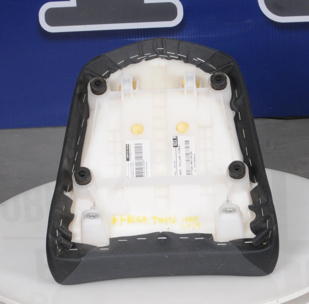 77300-MKK-D41ZA-00104.jpg