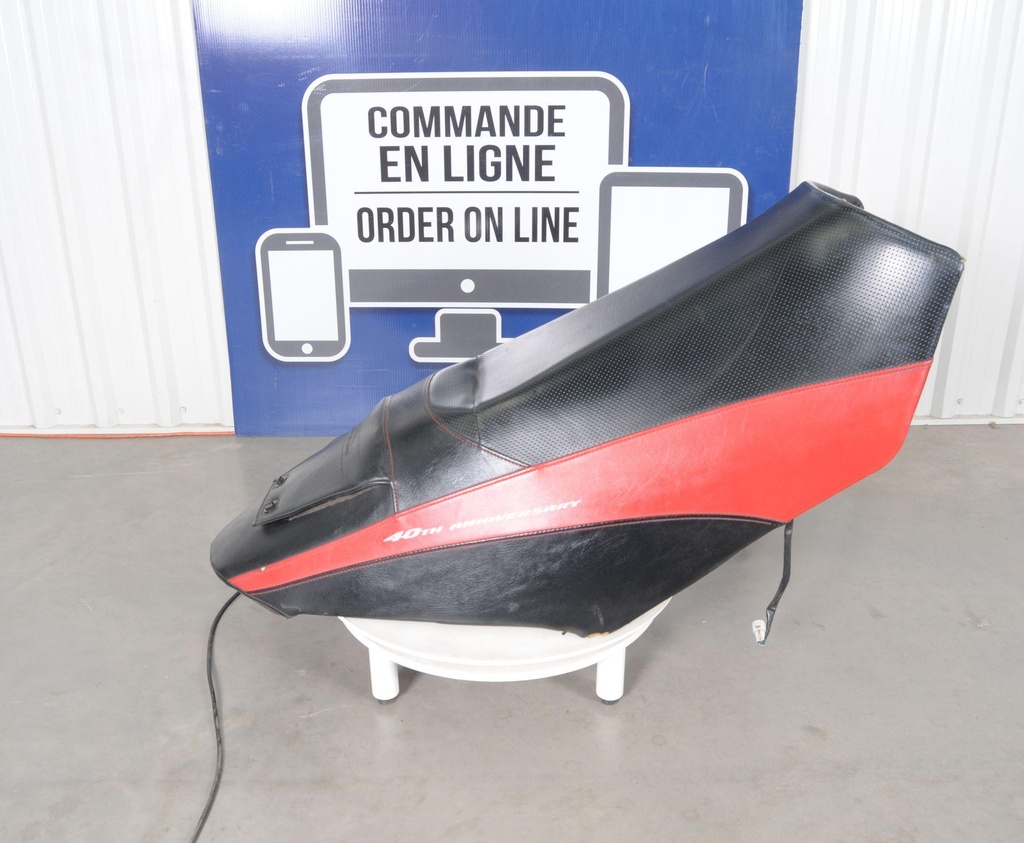 8FR247106000-00102.jpg