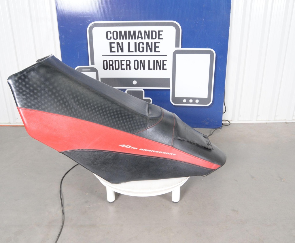 8FR247106000-00104.jpg