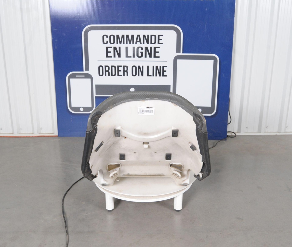 8HF247300000-00103.jpg