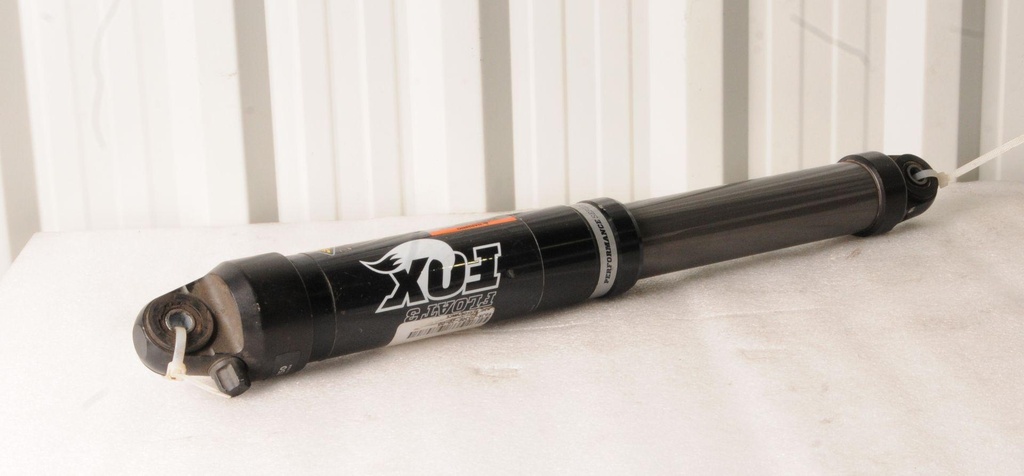 8JR-F330E2000-001