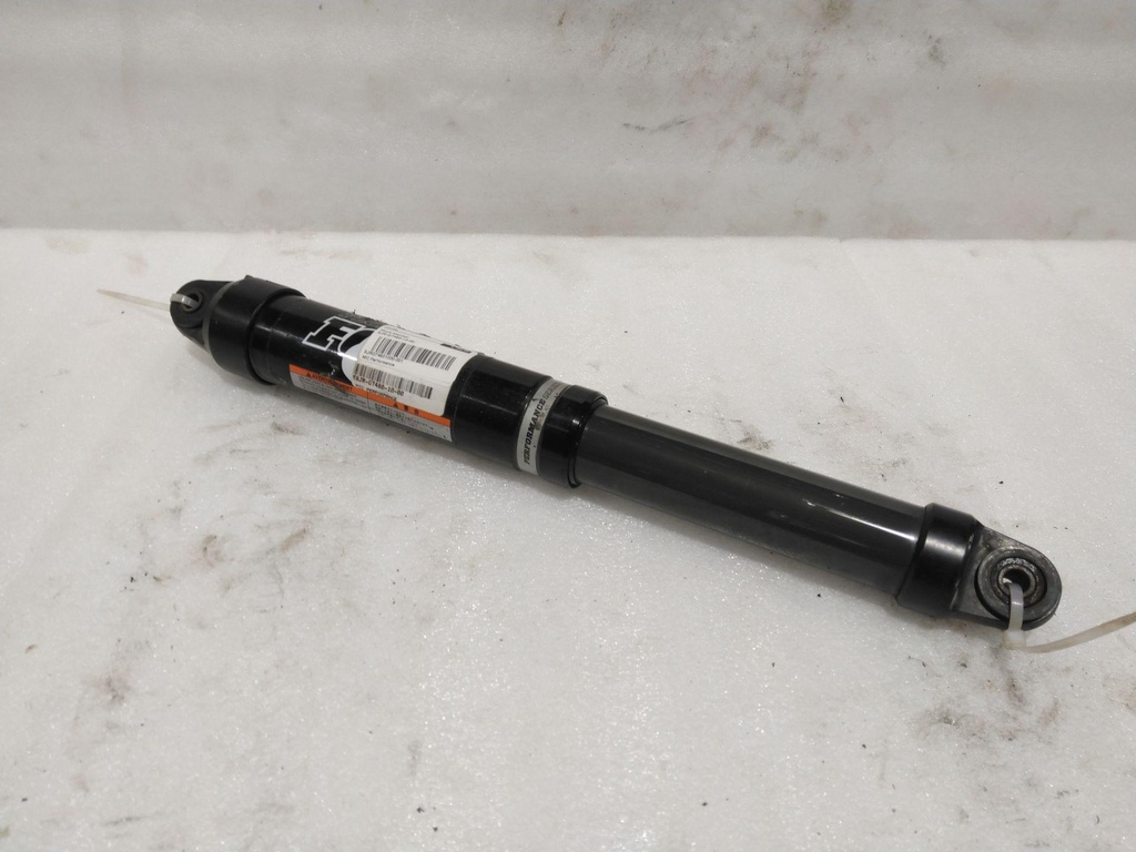8JRG74801000-001