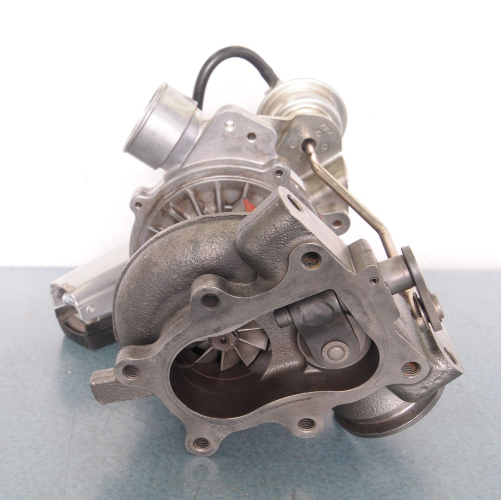 8KJ146900000-00106.jpg