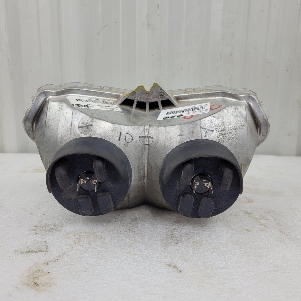 8KW843100000-001