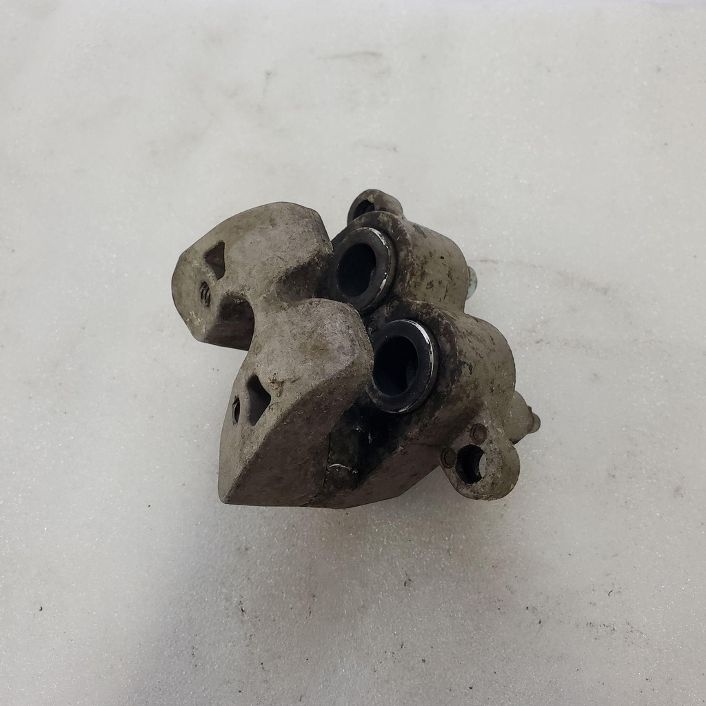 705600401-001