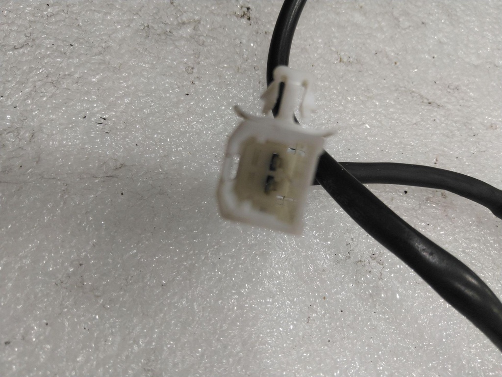 710002086-001