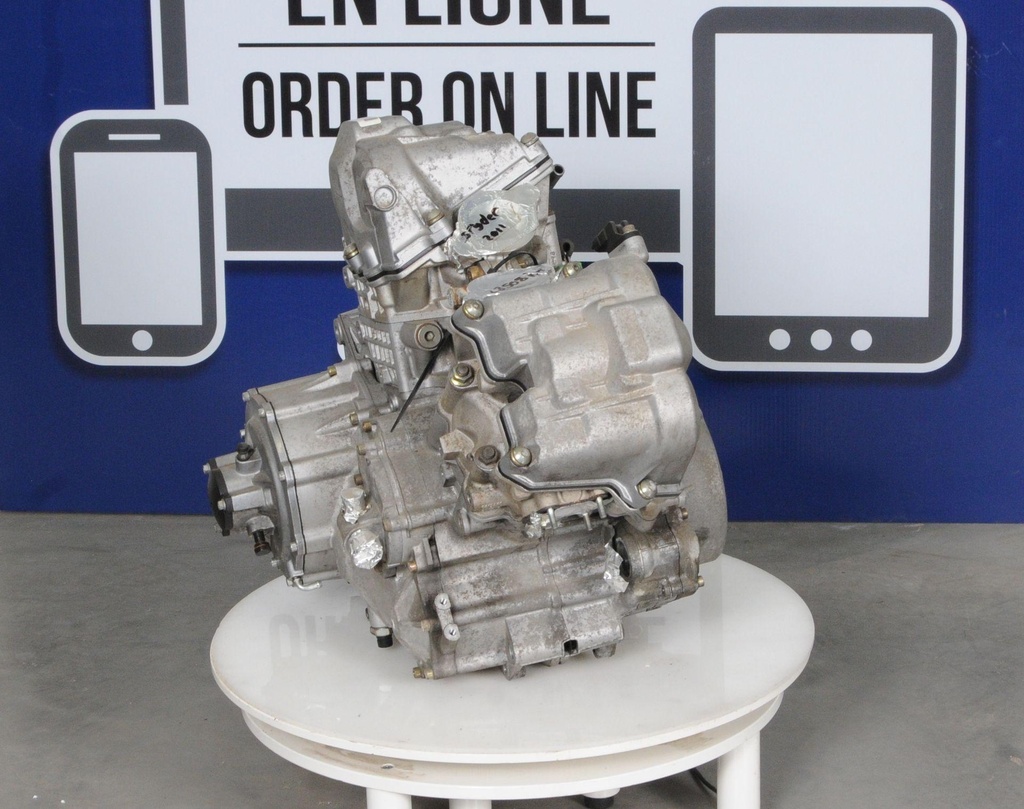 707000963-00105.jpg