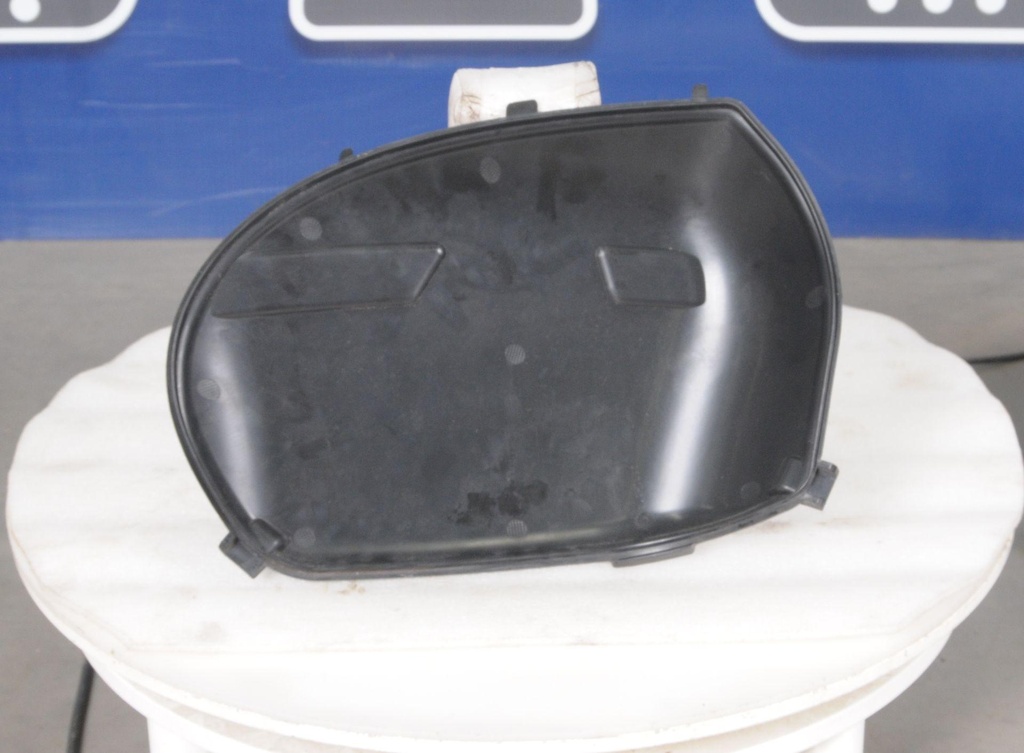 8KCE44410000-00102.jpg