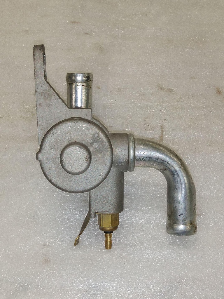 8KJ135201000-001