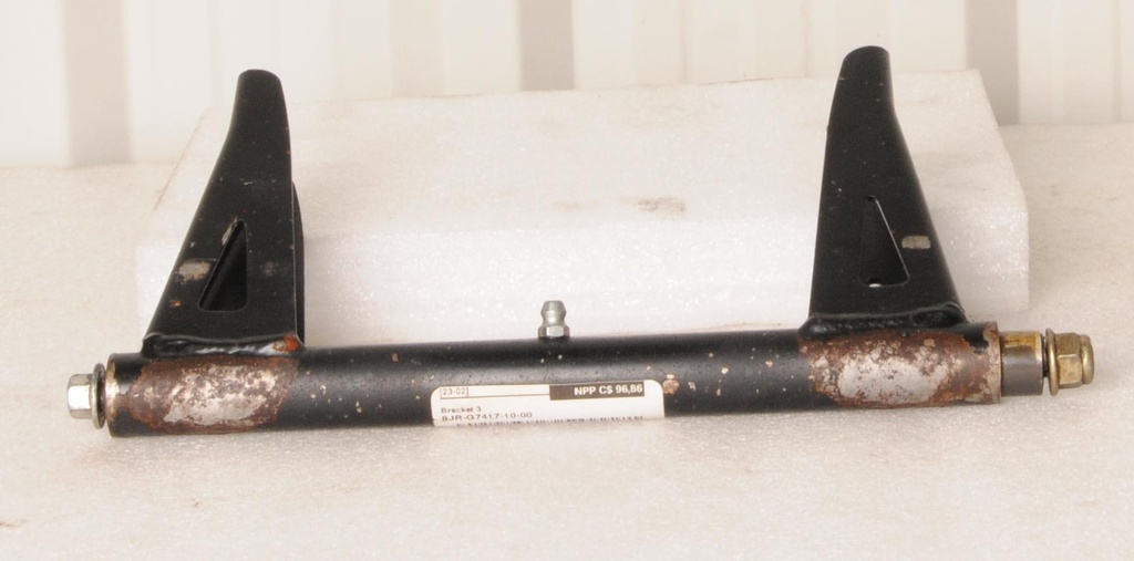 8JRG74171000-001