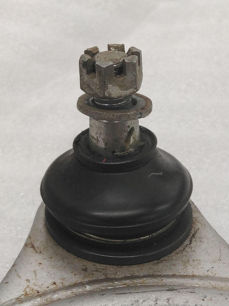 52440-33H00-YD8-001