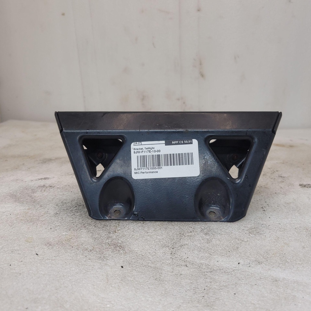 8JWF117E1000-001
