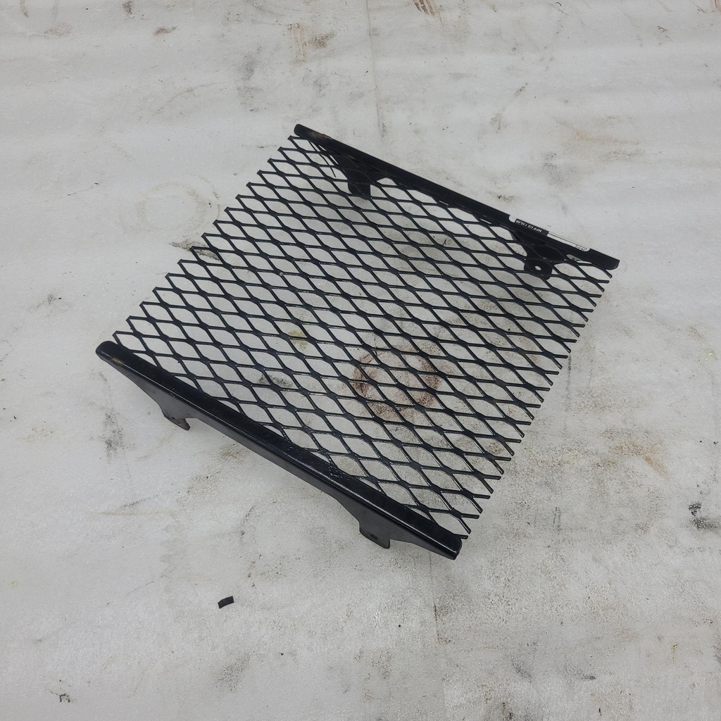 8JPE240J0100-001