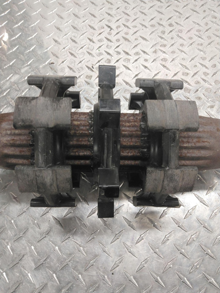 1590550-001