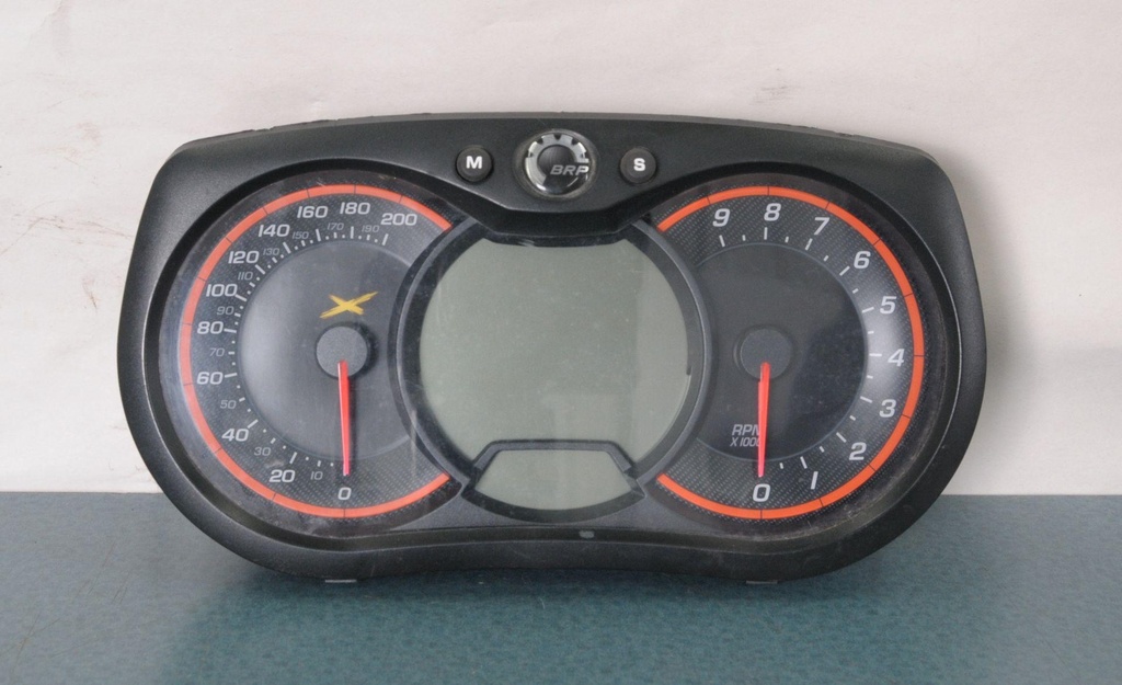 515177342-00101.jpg