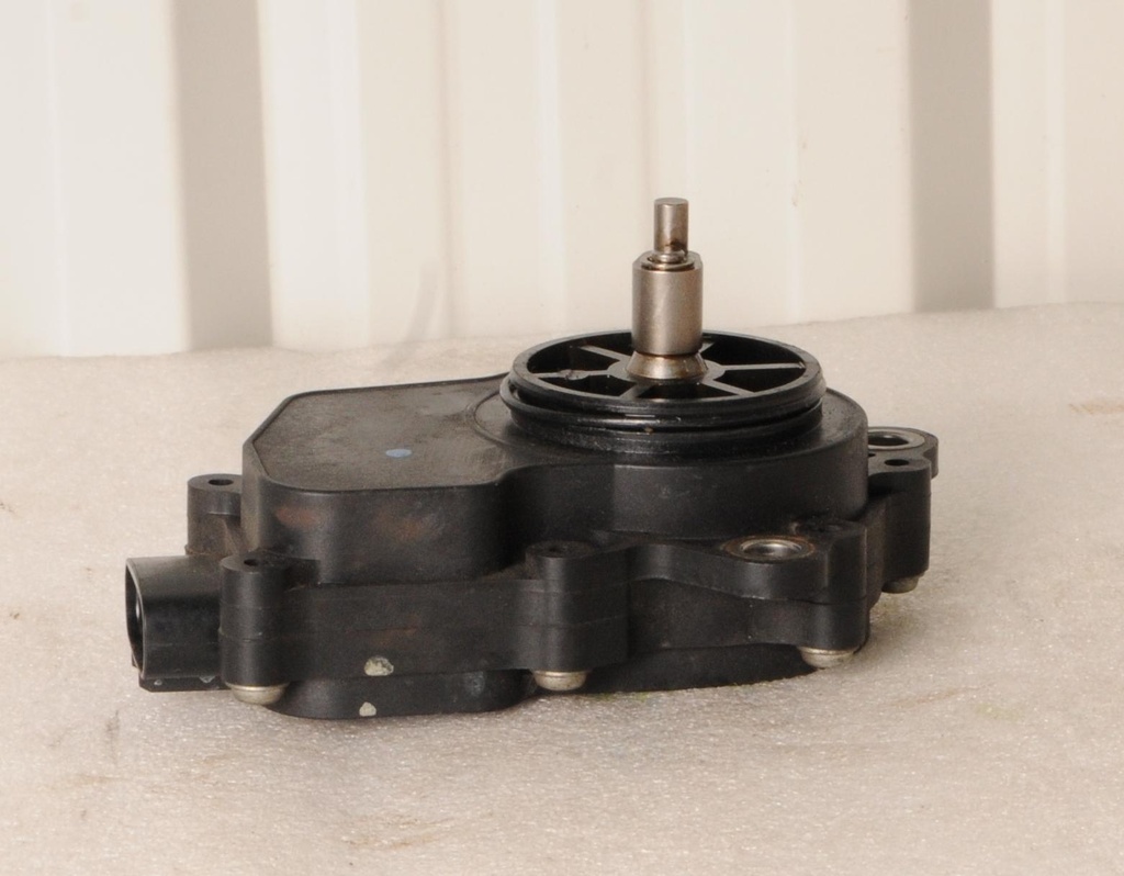 8GJ4616A0000-001