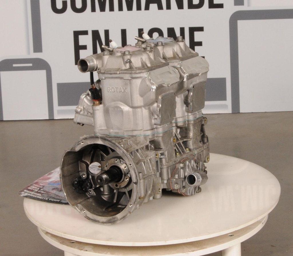 300059353-001