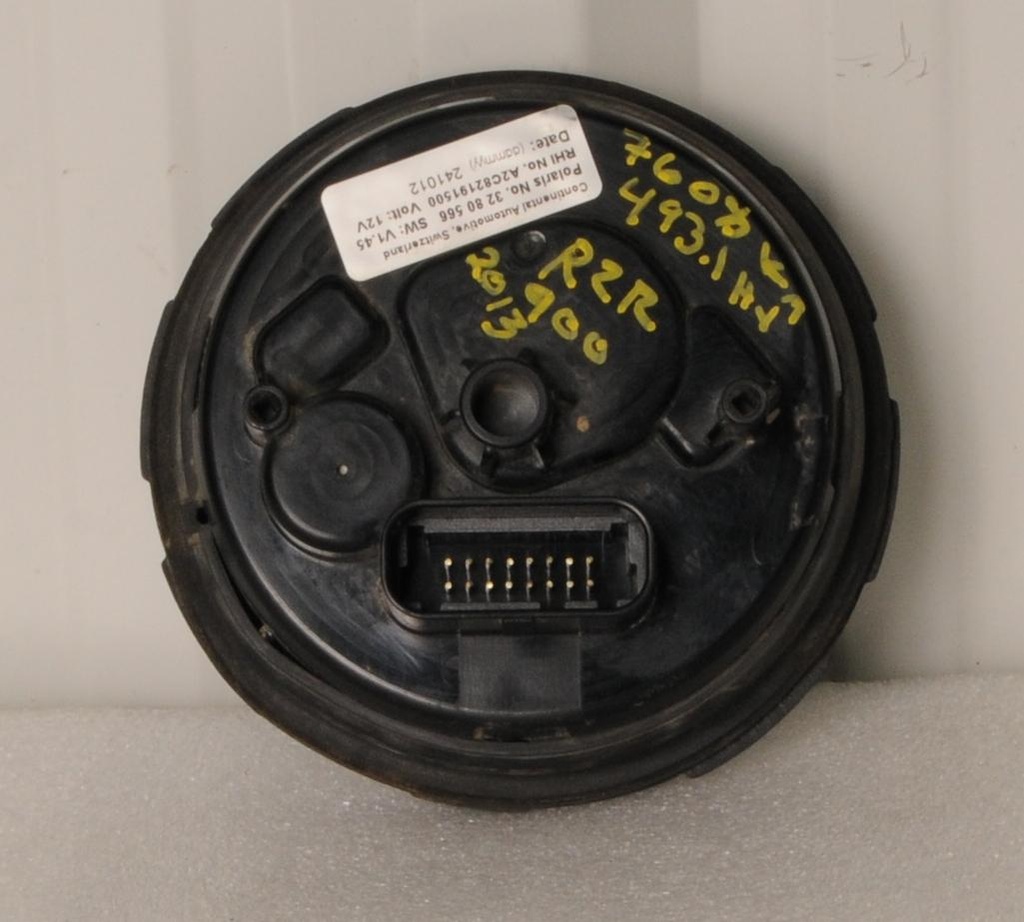 3280566-00102.jpg