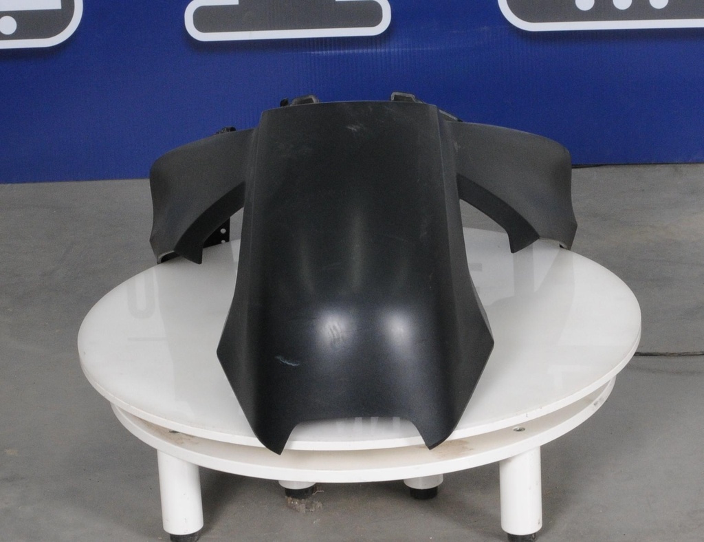 705010726-00101.jpg