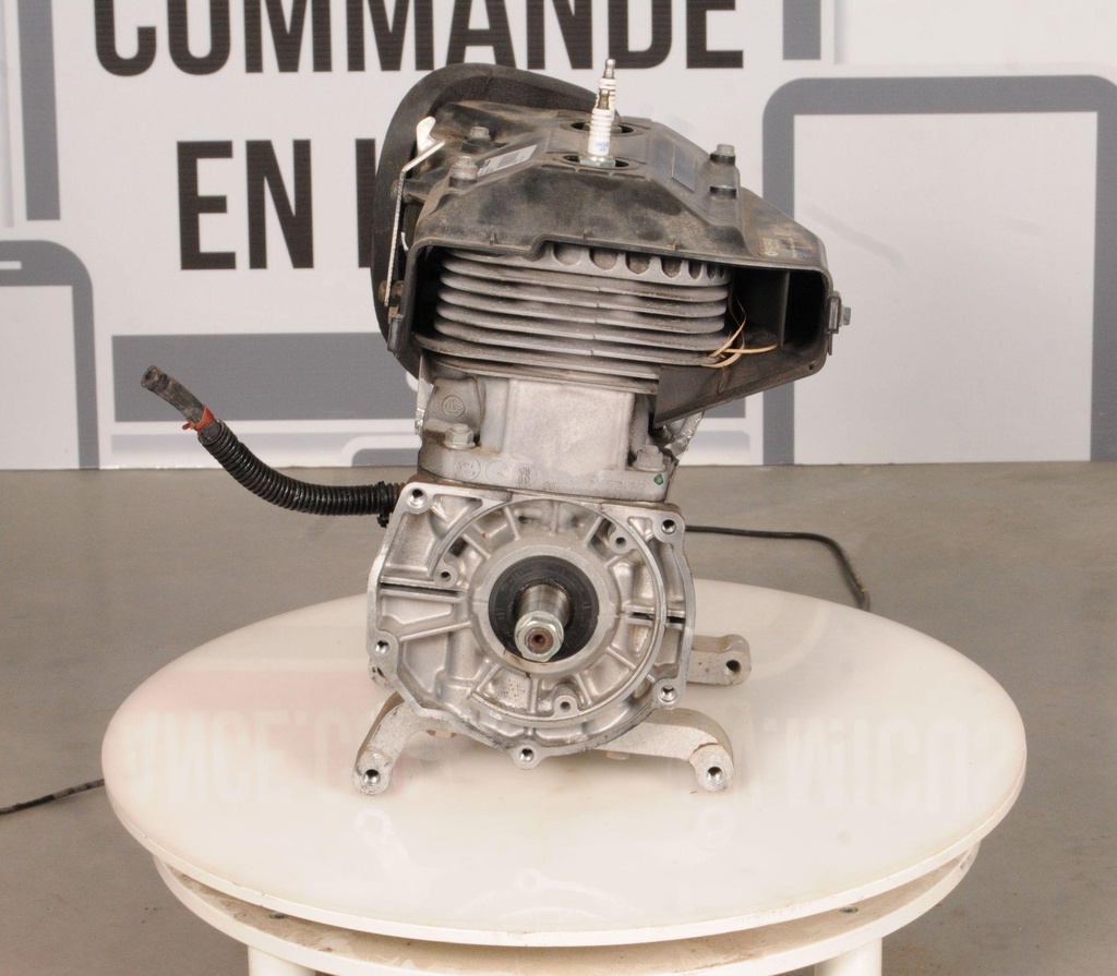 3090415-00110.jpg