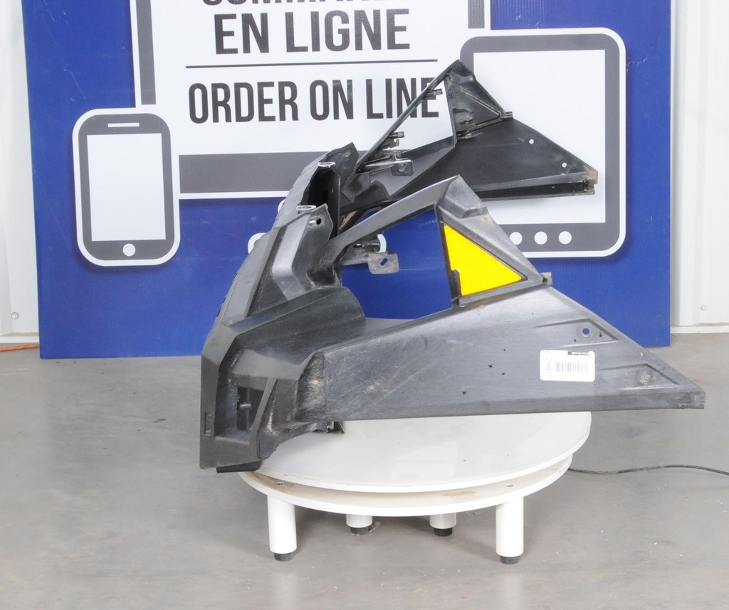 5439018-070-00104.jpg