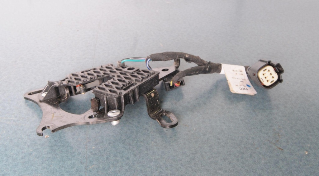515178942-0011.jpg