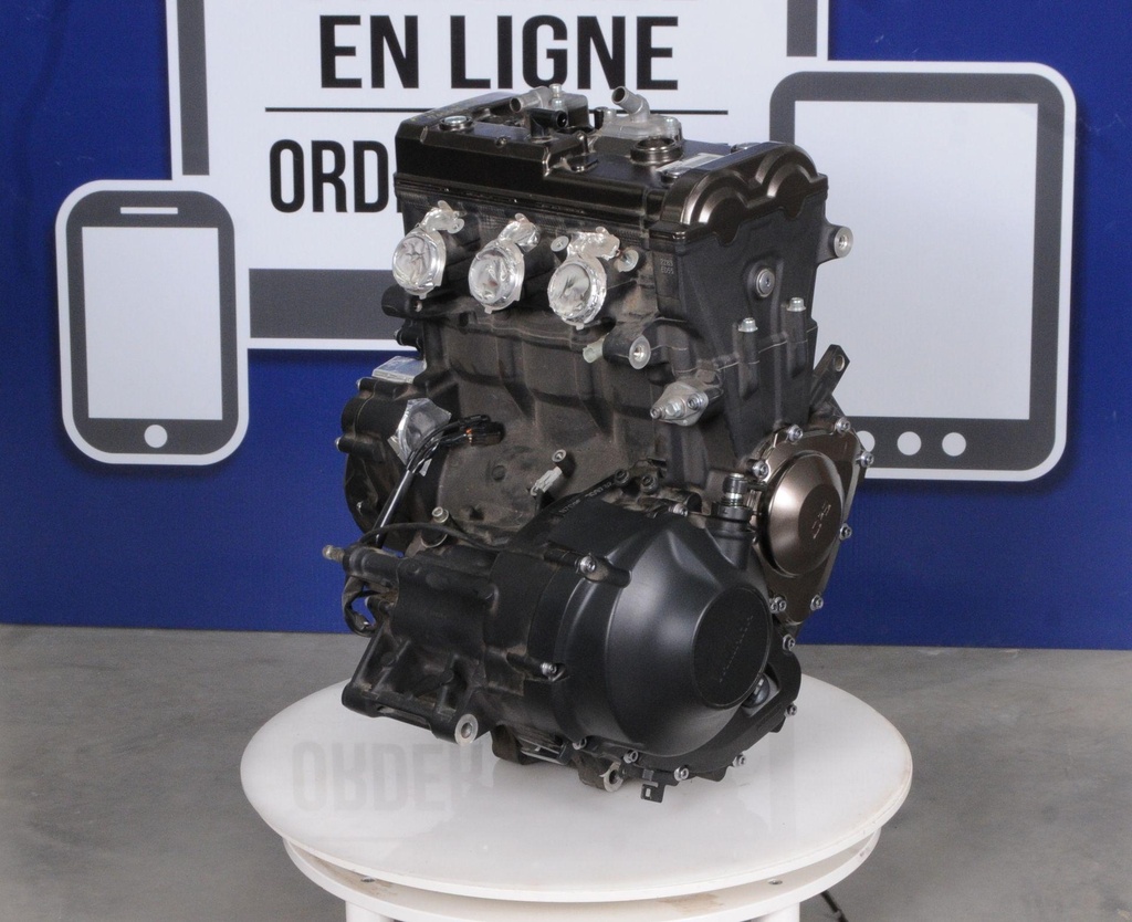 MOT-YAM-MT09-00103.jpg