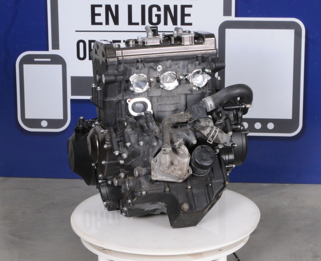 MOT-YAM-MT09-00111.jpg