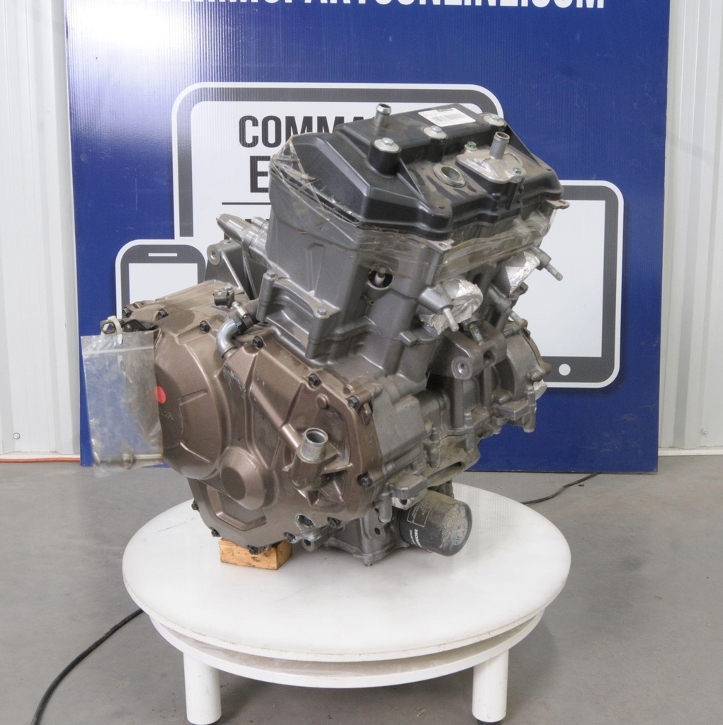 MOT-CRF1000-00105.jpg